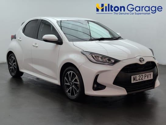 A 2022 TOYOTA YARIS 1.5 VVT-h Design Hatchback 5dr Petrol Hybrid E-CVT Euro 6 (s/s) (116 ps) RE