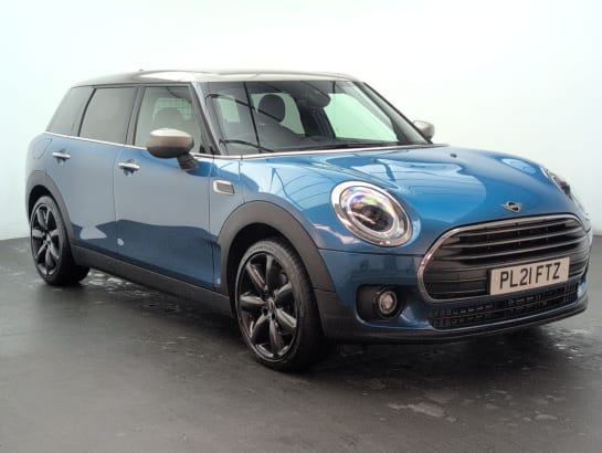 A null MINI CLUBMAN 1.5 Cooper Exclusive Estate 6dr Petrol Steptronic Euro 6 (s/s) (136 ps) 18"