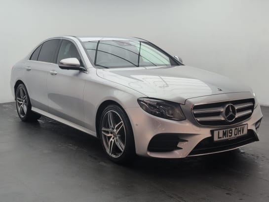 A null MERCEDES-BENZ E CLASS 2.0 E220d AMG Line Saloon 4dr Diesel G-Tronic+ Euro 6 (s/s) (194 ps) PRIVAC