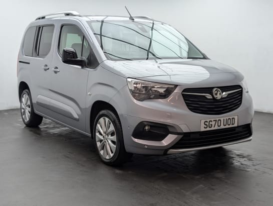 A null VAUXHALL COMBO LIFE 1.2 Turbo Elite MPV 5dr Petrol Auto Euro 6 (s/s) (7 Seat) (130 ps) REAR CAM