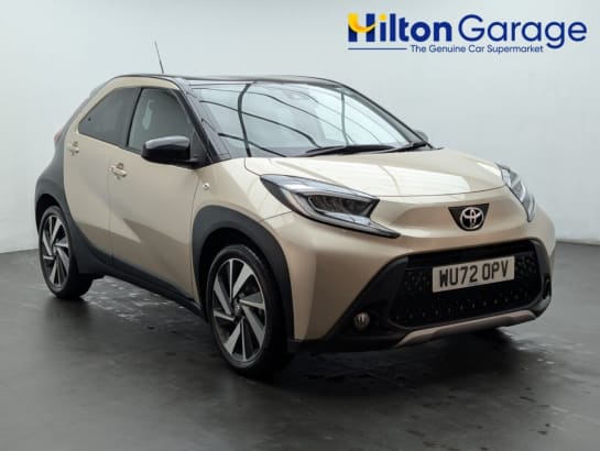 A 2022 TOYOTA AYGO X 1.0 VVT-i Exclusive Hatchback 5dr Petrol x-shift Euro 6 (s/s) (72 ps) NAVIG