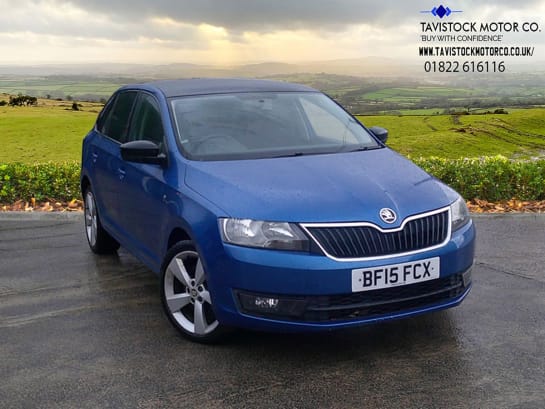 A null SKODA RAPID SPACEBACK 1.6 TDI SE Sport Hatchback 5dr Diesel Manual Euro 5 (105 ps) 3 OWNERS + GOO