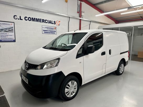 A 2015 NISSAN NV200 1.5 dCi Acenta Panel Van 6dr Diesel Manual SWB Euro 5 (90 ps) LONG MOT 22 J