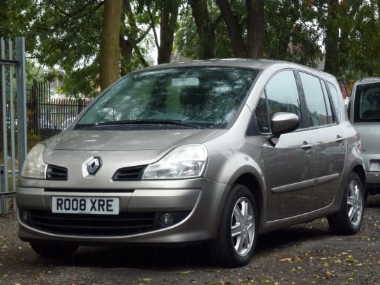 A null RENAULT GRAND MODUS 1.5 dCi 86 Dynamique 5dr