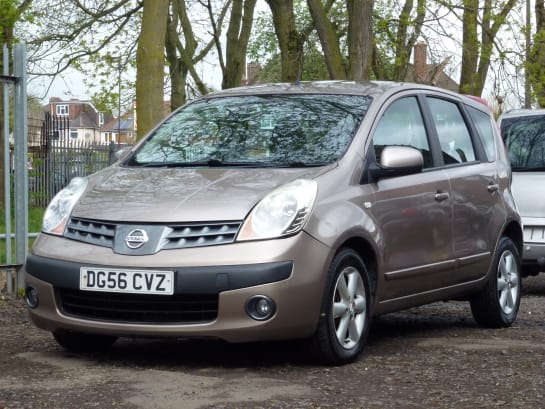 A null NISSAN NOTE 1.6 SE 5dr Auto