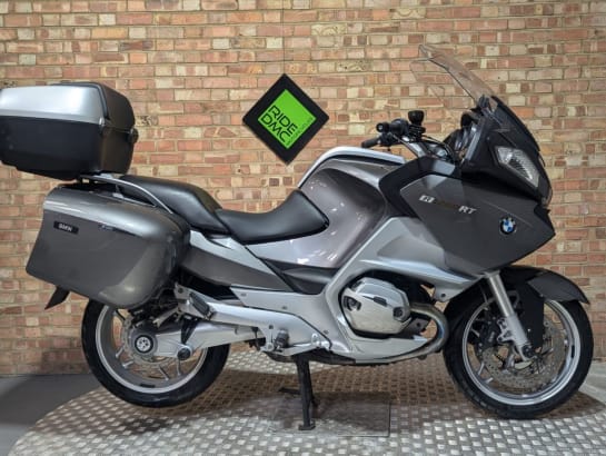 A null BMW R 1200 RT MU - TOP BOX - SAT NAV - F.S.H. - LOVELY CONDITION.