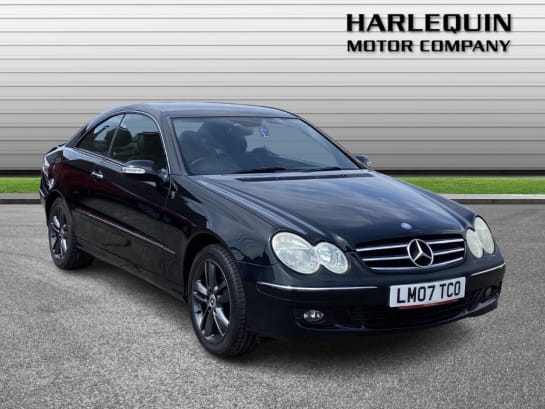 A null MERCEDES-BENZ CLK 2.1 CLK220 CDI Avantgarde Coupe 2dr Diesel Automatic (183 g/km, 150 bhp) SE