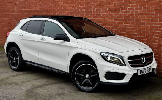 A null MERCEDES-BENZ GLA 2.1 GLA220d AMG Line (Premium Plus) 7G-DCT 4MATIC Euro 6 (s/s) 5dr