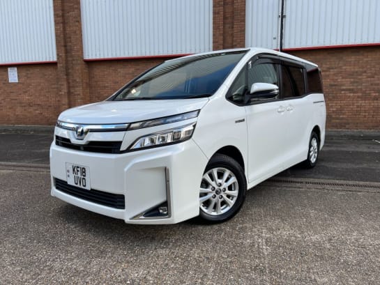 A null TOYOTA VOXY/NOAH 1.8 VVT-h Active CVT Euro 6 (s/s) 5dr NAV, CAM, WARRANTY, HPI CLEAR, ULEZ