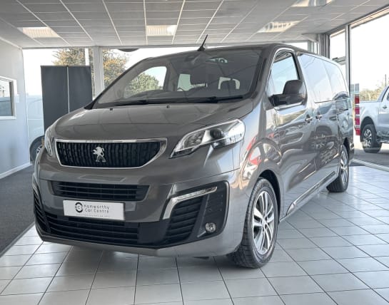 A null PEUGEOT TRAVELLER 2.0 BLUE HDI ALLURE LONG 5d 150 BHP GLASS PANORAMIC SUNROOF+SUN BLIND