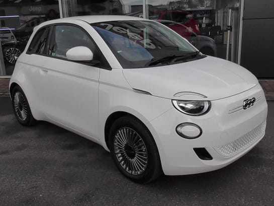 A null FIAT 500E Icon