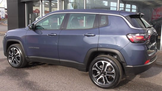 A null JEEP COMPASS Altitude Mhev