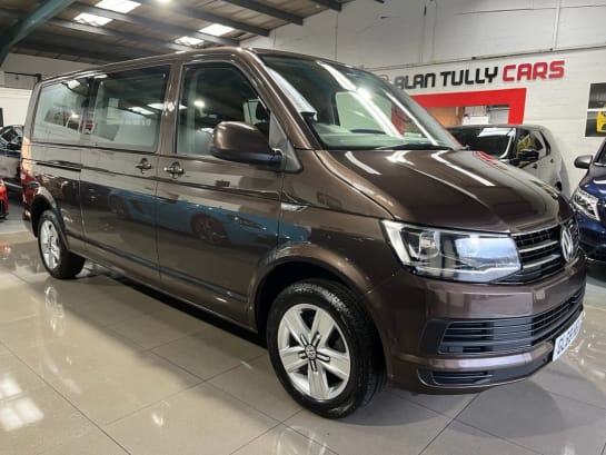 A null VOLKSWAGEN TRANSPORTER SHUTTLE 2.0 TDI SE Minibus Double Cab 5dr Diesel DSG FWD LWB Euro 6 (s/s) (150 ps)