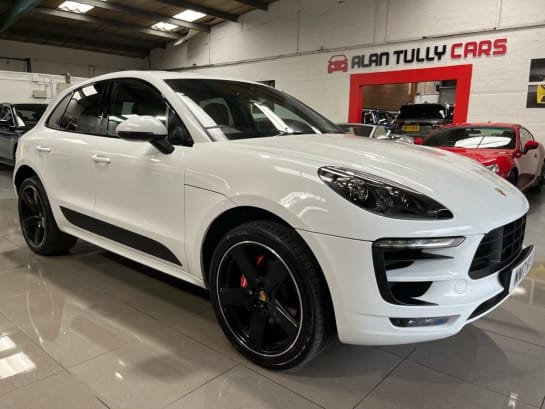 A null PORSCHE MACAN 3.0 TD V6 S SUV 5dr Diesel PDK 4WD Euro 6 (s/s) (258 ps) ++PANORAMIC ROOF++