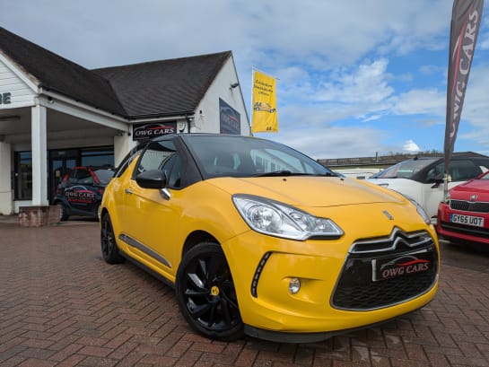 A null DS DS 3 1.2 PureTech DStyle Nav Hatchback 3dr Petrol Manual Euro 6 (s/s) (110 ps)