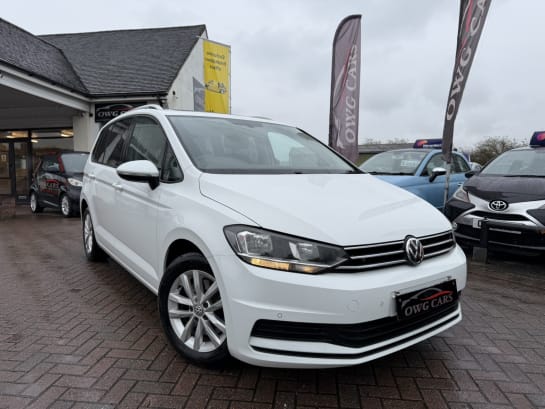 A null VOLKSWAGEN TOURAN 1.6 TDI SE Family MPV 5dr Diesel Manual Euro 6 (s/s) (115 ps)