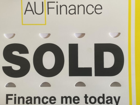 A 2010 KIA VENGA 1.6 3 Auto Euro 5 5dr