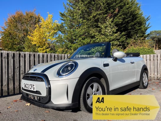 A 2022 MINI CONVERTIBLE 1.5 Cooper Classic Euro 6 (s/s) 2dr