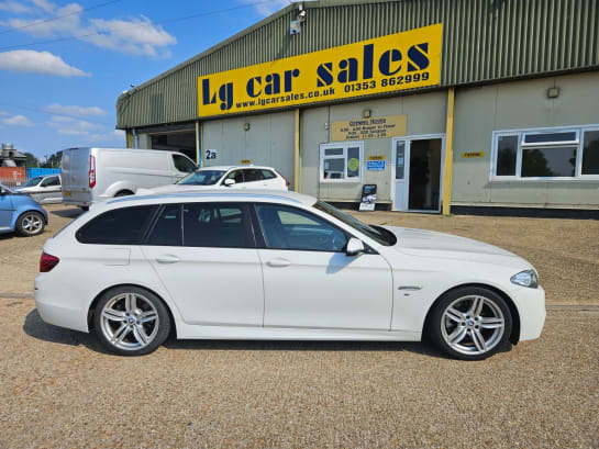 A null BMW 5 SERIES 2.0 520D M SPORT TOURING 5d 188 BHP