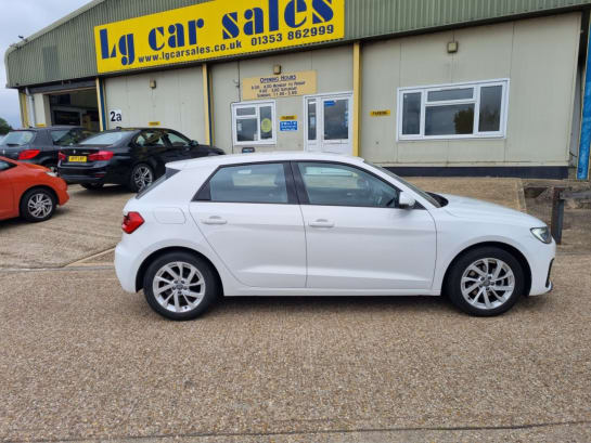 A null AUDI A1 1.5 SPORTBACK TFSI SPORT 5d 148 BHP