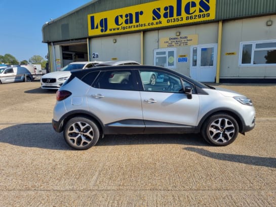 A null RENAULT CAPTUR 1.5 GT LINE DCI 5d 89 BHP