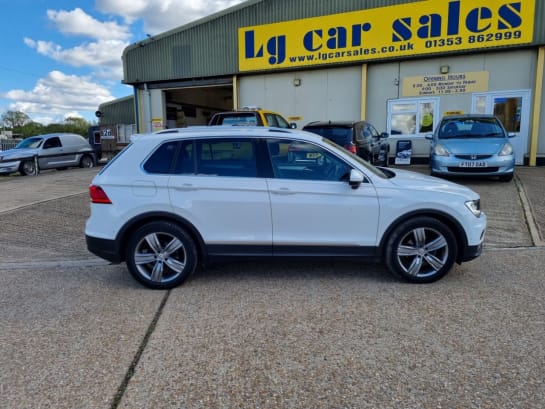 A null VOLKSWAGEN TIGUAN 2.0 TDI Match SUV 5dr Diesel Manual Euro 6 (s/s) (150 ps)