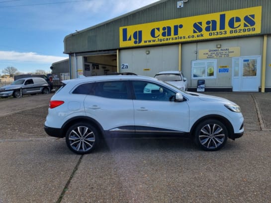 A null RENAULT KADJAR 1.3 TCe Iconic SUV 5dr Petrol Manual Euro 6 (s/s) (160 ps)