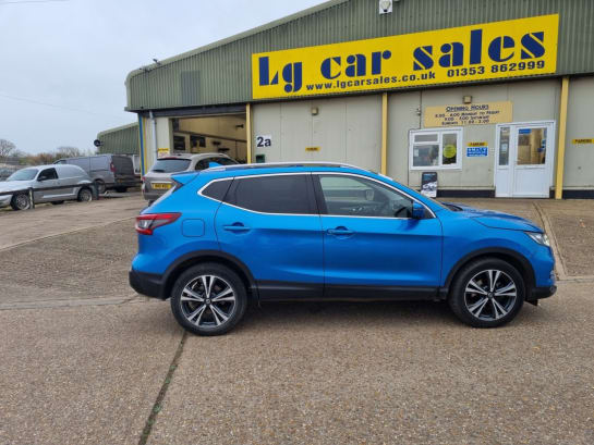 A null NISSAN QASHQAI 1.3 DIG-T N-Connecta SUV 5dr Petrol Manual Euro 6 (s/s) (140 ps)