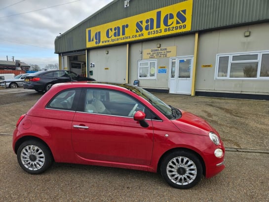 A null FIAT 500 1.2 Lounge Hatchback 3dr Petrol Manual Euro 6 (s/s) (69 bhp)