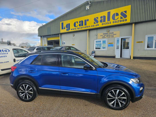 A null VOLKSWAGEN T-ROC 1.0 TSI GPF Design SUV 5dr Petrol Manual Euro 6 (s/s) (115 ps)