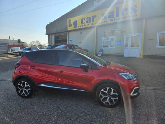 A null RENAULT CAPTUR 0.9 TCe ENERGY GT Line SUV 5dr Petrol Manual Euro 6 (s/s) (90 ps)