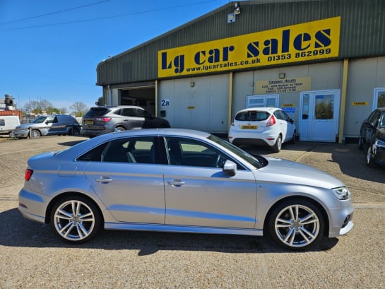 A null AUDI A3 1.5 TFSI CoD S line Saloon 4dr Petrol S Tronic Euro 6 (s/s) (150 ps)