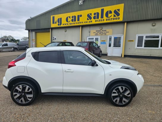 A null NISSAN JUKE 1.6 n-tec SUV 5dr Petrol Manual Euro 5 (17in Alloy) (117 ps)
