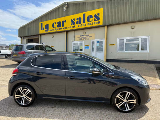 A null PEUGEOT 208 1.6 BlueHDi GT Line Hatchback 5dr Diesel Manual Euro 6 (100 ps)