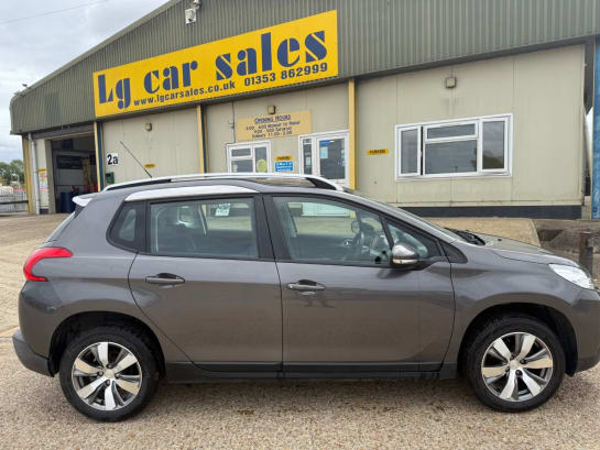 A null PEUGEOT 2008 1.2 VTi Active SUV 5dr Petrol Manual Euro 5 (82 ps)