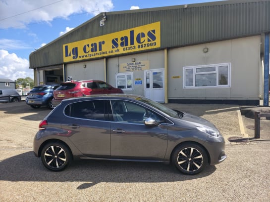 A null PEUGEOT 208 1.2 PureTech Tech Edition Hatchback 5dr Petrol Manual Euro 6 (s/s) (82 ps)
