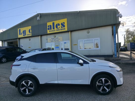 A 2023 NISSAN QASHQAI 1.3 DIG-T MHEV N-Connecta SUV 5dr Petrol Hybrid Manual Euro 6 (s/s) (140 ps