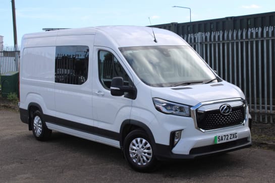 A 2022 MAXUS EDELIVER 9 88.5kWh Crew Van Auto FWD L3 High Roof 5dr