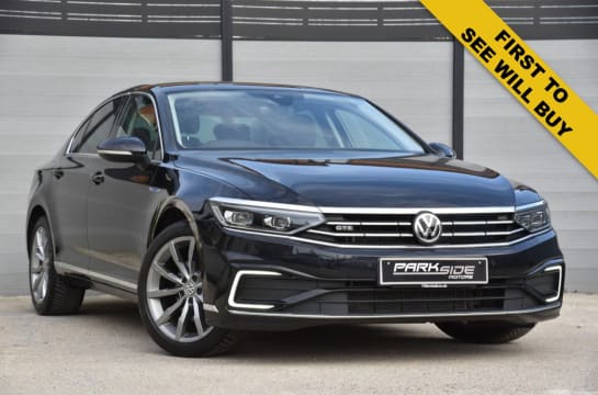A null VOLKSWAGEN PASSAT 1.4 TSI 13kWh GTE Advance Saloon 4dr Petrol Plug-in Hybrid DSG Euro 6 (s/s)