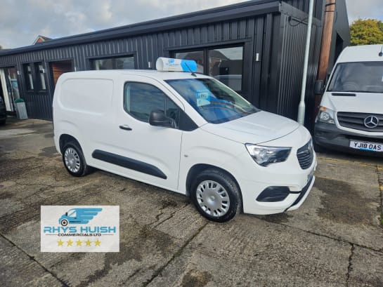 A 2020 VAUXHALL COMBO L1H1 2300 SPORTIVE S/S