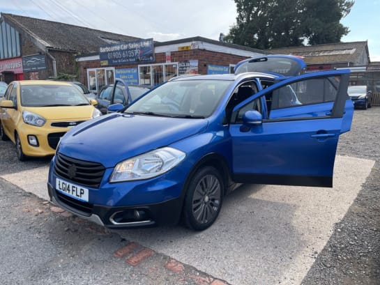A null SUZUKI SX4 S-CROSS 1.6 SZ4 SUV 5dr Petrol Manual Euro 6 (120 ps)