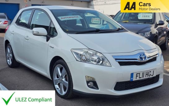 A null TOYOTA AURIS AUTOMATIC 1.8 T SPIRIT 5d 99 BHP £0 ROAD TAX /TAX EXEMPT VEHICLE