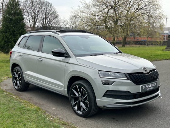 A null SKODA KAROQ 2.0 TSI SportLine SUV 5dr Petrol DSG 4WD Euro 6 (s/s) (190 ps) REAR PARKING
