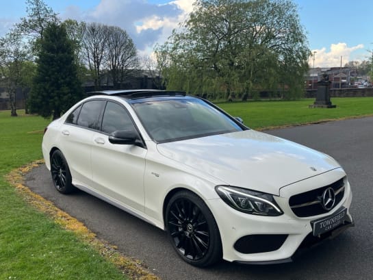 A 2017 MERCEDES C CLASS AMG C 43 4MATIC PREMIUM PLUS