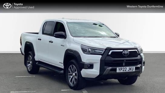 A 2022 TOYOTA HILUX 2.8 D-4D Invincible X Double Cab Pickup 4dr Diesel Manual 4WD Euro 6 (s/s) (204 ps)