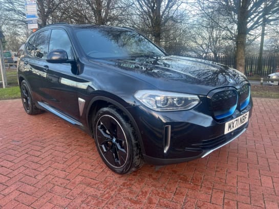 A null BMW IX3 80kWh Premier Edition SUV 5dr Electric Auto (286 ps)