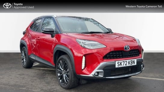 A 2022 TOYOTA YARIS CROSS DYNAMIC