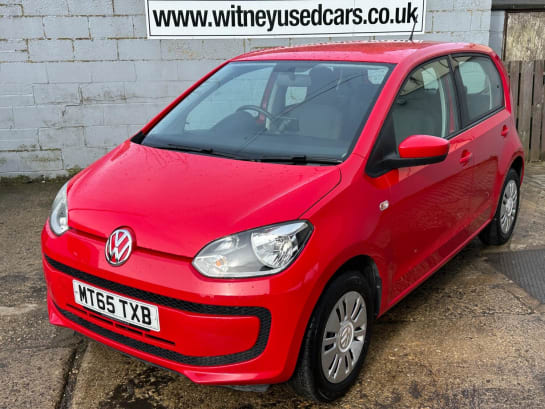 A 2015 VOLKSWAGEN UP 1.0 Move up!