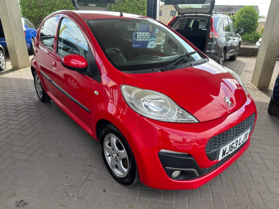 A 2013 PEUGEOT 107 1.0 12V Allure