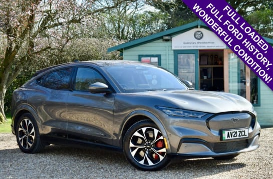 A null FORD MUSTANG MACH-E Extended Range 91kWh First Edition SUV 5dr Electric Automatic AWD (351 ps)